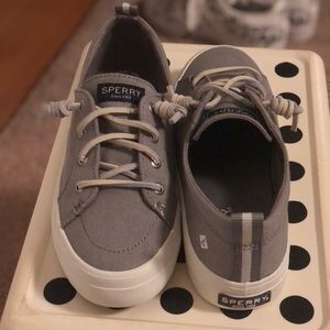 Never worn- Sperry canvas sneaker